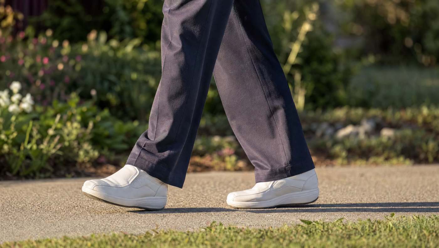 Could Changing the Way You Walk Ease Knee Arthritis Pain?